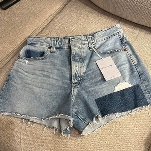 AG Alexxis high rise wedgie short size 29